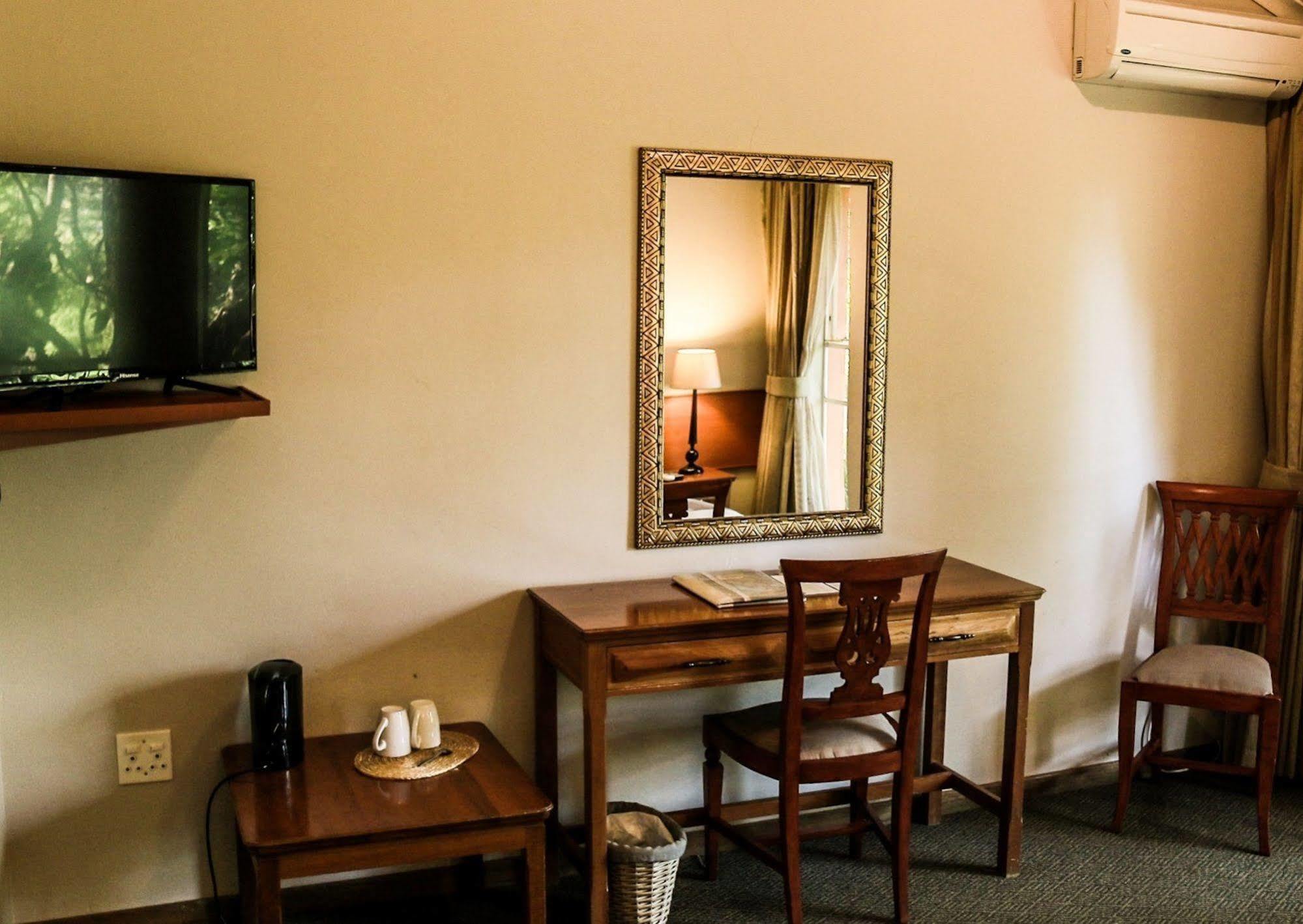 Mantenga Lodge Ezulwini Ngoại thất bức ảnh